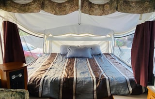 Popup Camper with Heat/AC & Extra Amenities