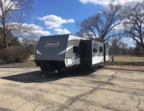 Dutchmen RV Coleman Light 3015BH