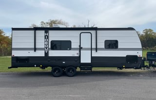 Delivery! New 2024 Bunkhouse! Sleeps 8+