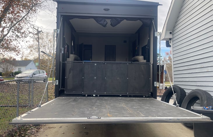 Convertible Patio Space