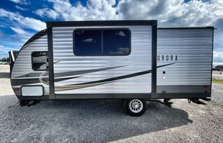 Orlando Bunkhouse Trailer, EasyTow, Sleeps Up to 8