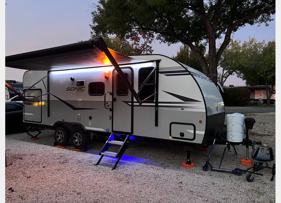 Travel Trailer rentals in College Station