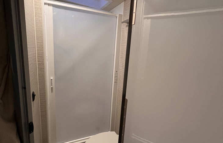 Awesome sliding door for shower