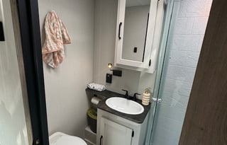 The coolest RV w/3 AC, Sleeps 10 no hauling needed