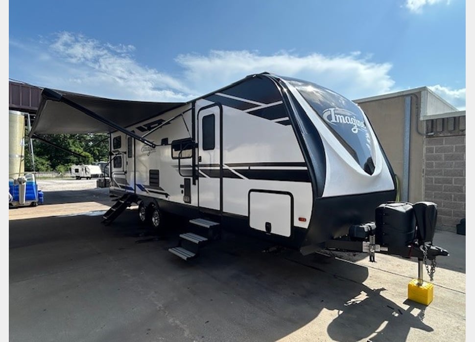 Travel Trailer rentals in Arlington