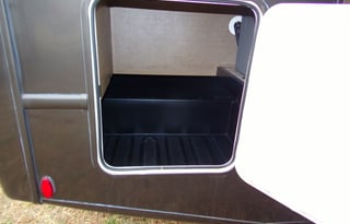 Like-New, Clean and Spacious Family-Friendly Class-A