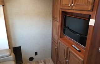 2018 Heartland Bighorn 39MB