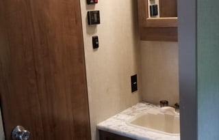 Scotian RV of Maine- 2019 Innsbruck 275 FBG