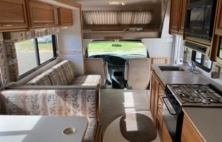 2000 Winnebago Itasca Spirit