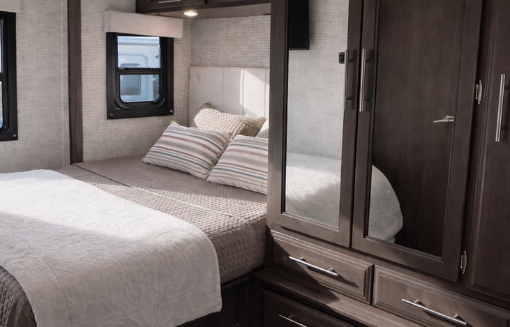 Additional bed photos