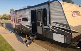 2021 Dutchmen RV Coleman Lantern Series 263BH