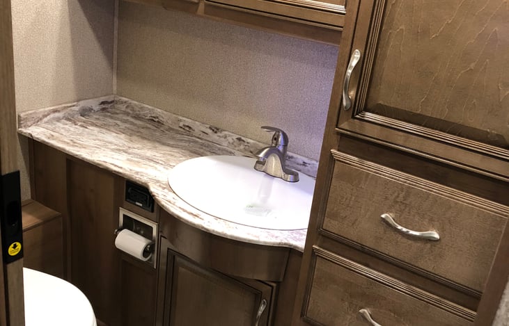 Main Bathroom Toilet