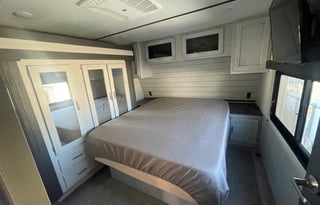 2021 Keystone RV Sprinter 30RL