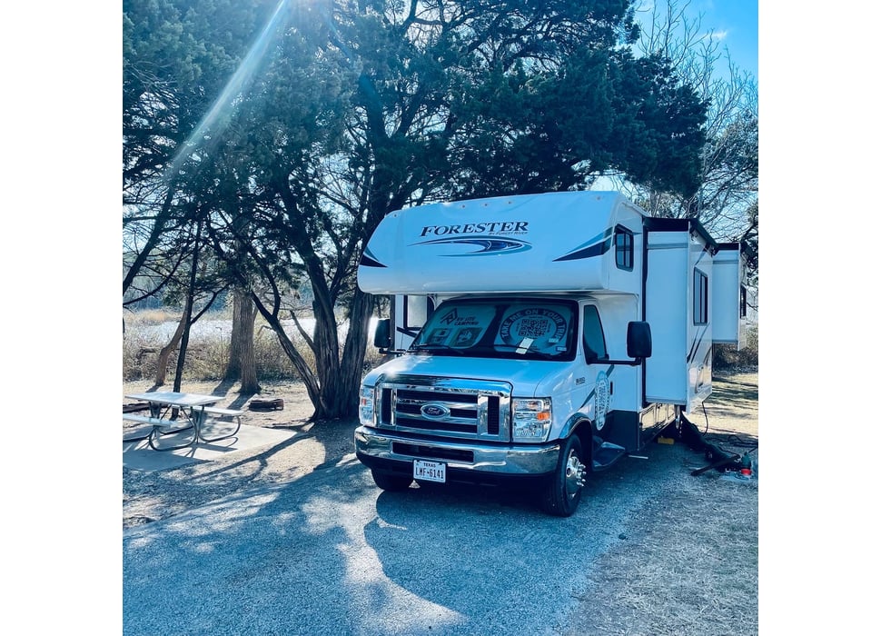 Class C Motor Home rentals in Houston