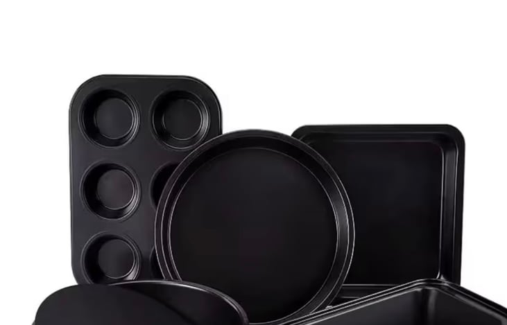 Bakeware details