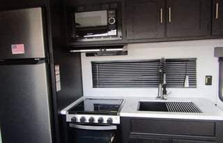 Clean, cozy, and roadtrip ready!