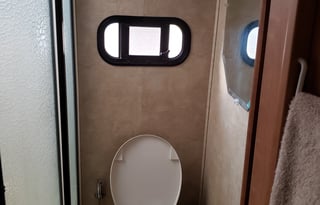 2009 Forest River Cardinal M-3802BH