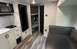 On the Road J & A RV Rentals. 2026 Jay Flight SLX