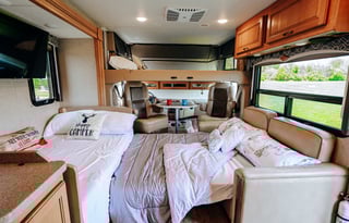 Beautiful Class A Pet Friendly RV