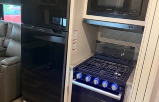 2023 Keystone RV Cougar Half-Ton 27BHS