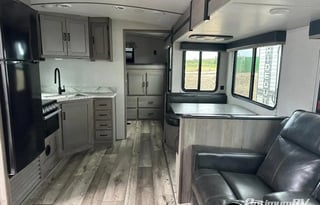 2021 Keystone Outback 302UBH, Bunkroom, Sleeps 7!