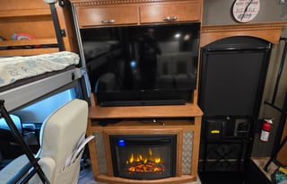 Luxury 2019 Winnebago Forza 34T Diesel Class A