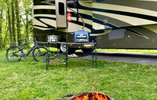 REMODELED, luxury  new interior. DELIVERY ONLY.