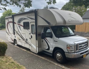Thor Motor Coach Chateau 28E