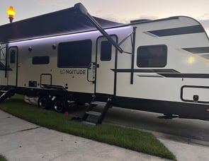 EAST TO WEST Longitude 285BH