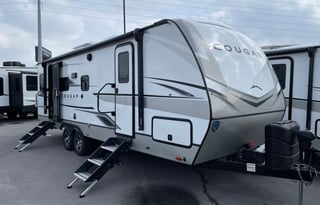 2023 Keystone RV Cougar Half-Ton 25RDSWE