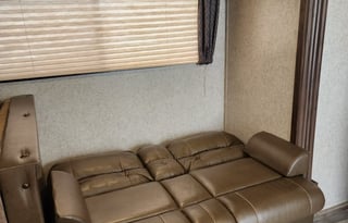 Let's Hookup Rentals