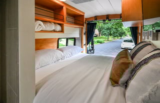 Luxury Camper for Camping, Trips & Events