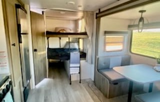 2022 Forest River RV Surveyor Legend 276BHLE