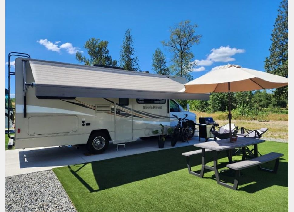 Class C Motor Home rentals in Seattle