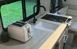 coachmen catalina summit  couple camper