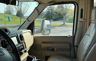 2016 Thor Motor Coach Four Winds 29G. "Let's Go!"