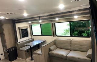 2021 Keystone RV Hideout 318BR