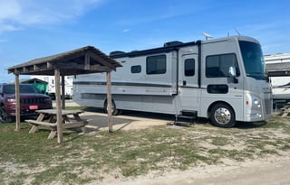 2021 Winnebago Adventurer 36Z
