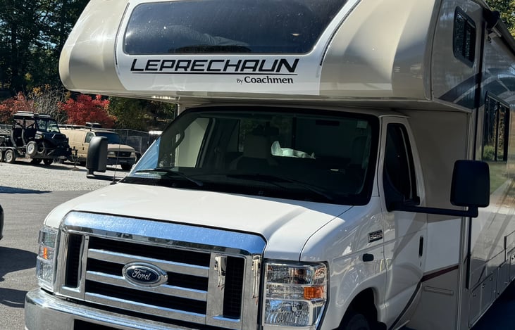 Very large Overhead sleeping area