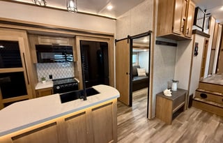 Forest River Sabre 36BHQ