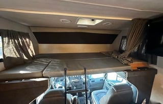 2020 NeXus RV Wraith 34W Super C