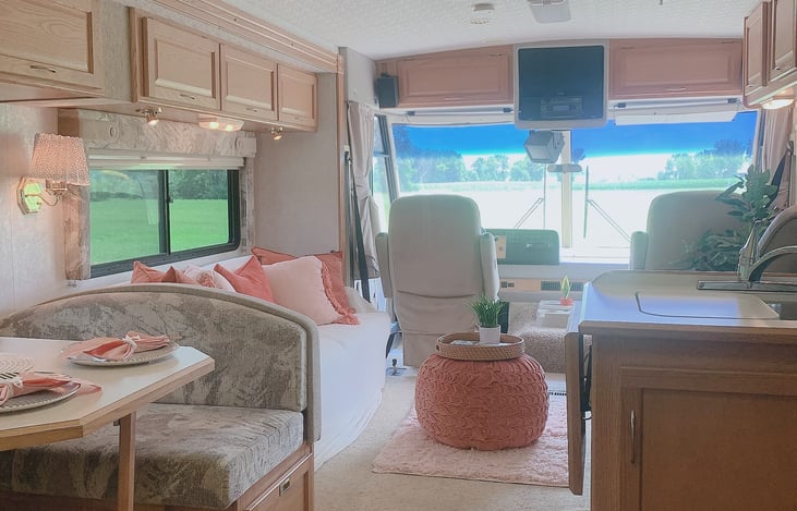 Relax in the lounge area or have your favorite cup of coffee in the dinette area!