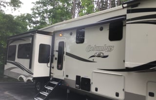 2018 Forest River Columbus F383FB