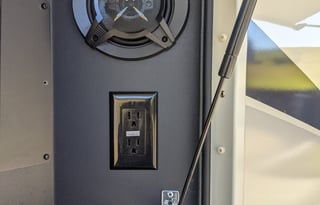 2016 Jayco Alante 31V Class A - Roadtrip in Style!