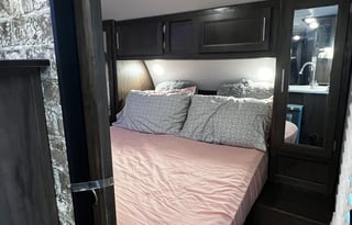 Sara and Stephen’s Cherokee GreyWolf 26DBH