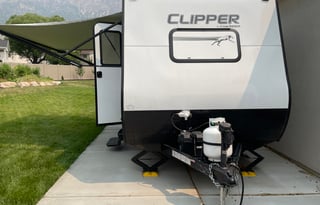 Travel Trailer that Sleeps 5 and is under 4000lbs!