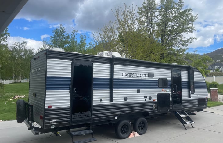 Double doors make it soooo nice for easy access.