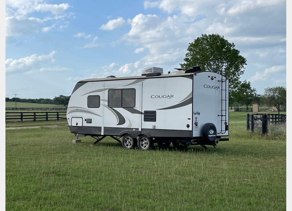 Travel Trailer rentals in Champaign