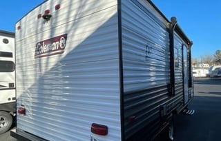 2022 Coleman Lantern 17B