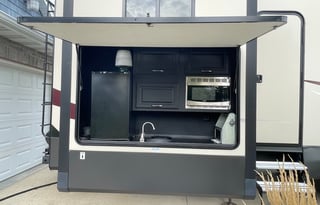 2021 Forest River Sandpiper 384QBOK-Delivery Only